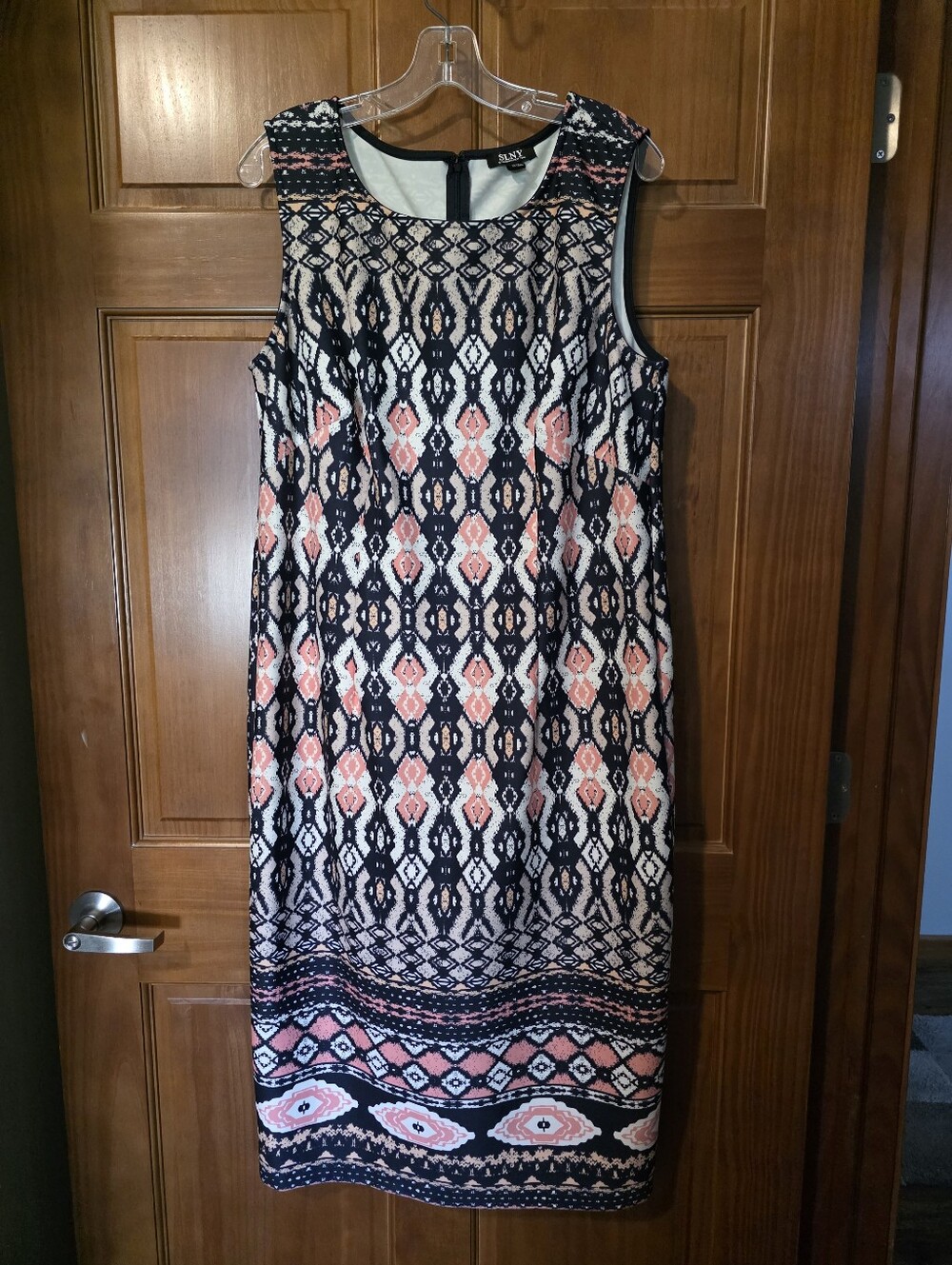 SLNY Navy, Coral and White Sleeveless Midi Sheath Dress